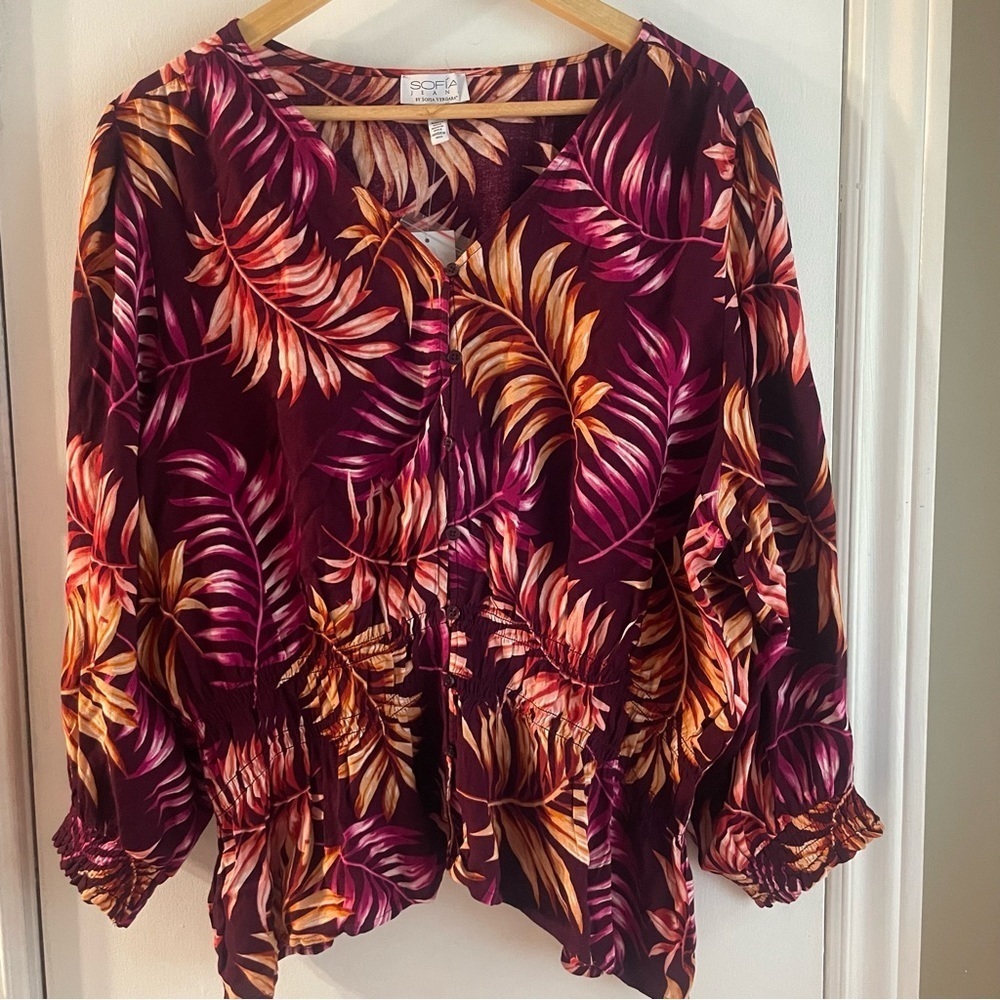 NWT SOFIA JEANS v neck button up cinched waist blouse size XXL